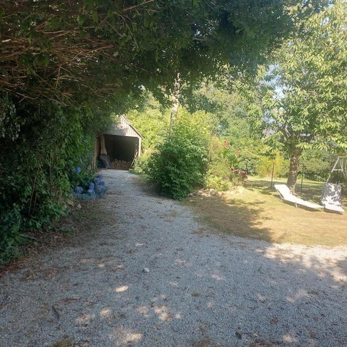 Vila Penty Typique Kercab Dans Un Ancien Moulin Plomodiern Exteriér fotografie